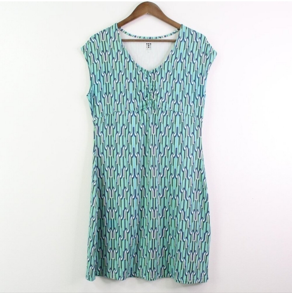 Title Nine Diamalete Cap Sleeve‎ Athletic Dress Green Print Size L